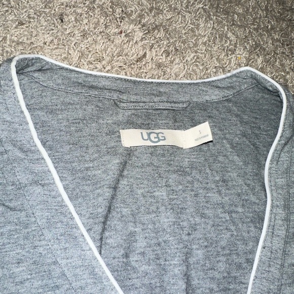 Ugg night gown - Picture 3 of 3